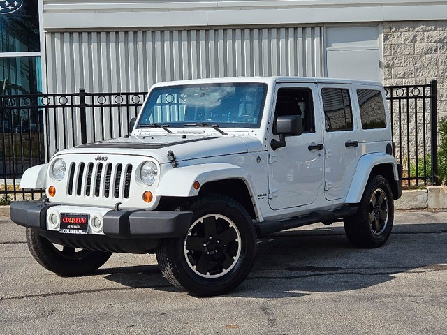 2012 Jeep Wrangler Unlimited ALTITUDE 4WD 2 TOPS-LEATHER-NEW TIR in Cars & Trucks in City of Toronto - Image 3
