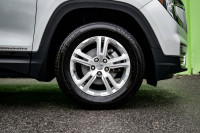 This 2022 GMC Terrain is for sale today. This SUV has 41,910 kms. It's grey in colour . It has a 9 s... (image 7)