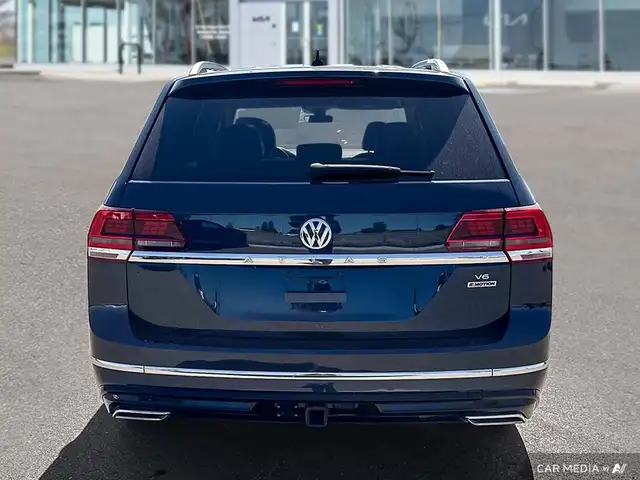 2019 Volkswagen Atlas Execline Premium Comfort, 7 Seats in Cars & Trucks in Medicine Hat - Image 6