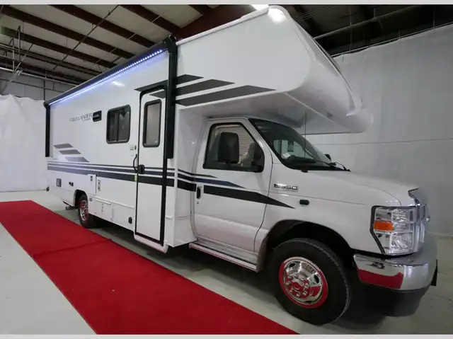 2023 Coachmen RV Freelander 23FS in RVs & Motorhomes in Kamloops - Image 2
