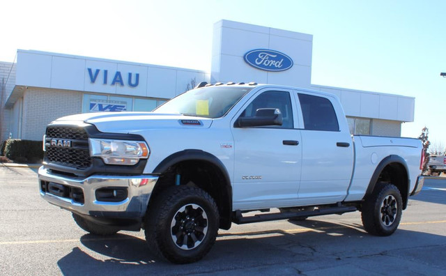  2022 RAM 2500 TRADESMAN 6.4L 3.73LS GPS CUIR 6 PASSAGERS in Cars & Trucks in Longueuil / South Shore