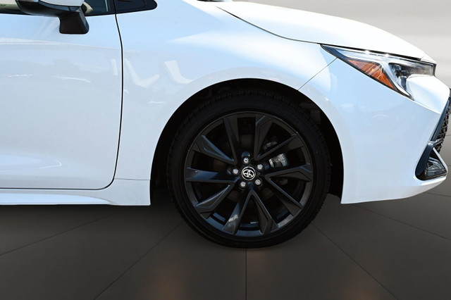 2023 Toyota Corolla Hatchback HB SE UPGRADE + SIEGES CHAUFFANT + in Cars & Trucks in Longueuil / South Shore - Image 4