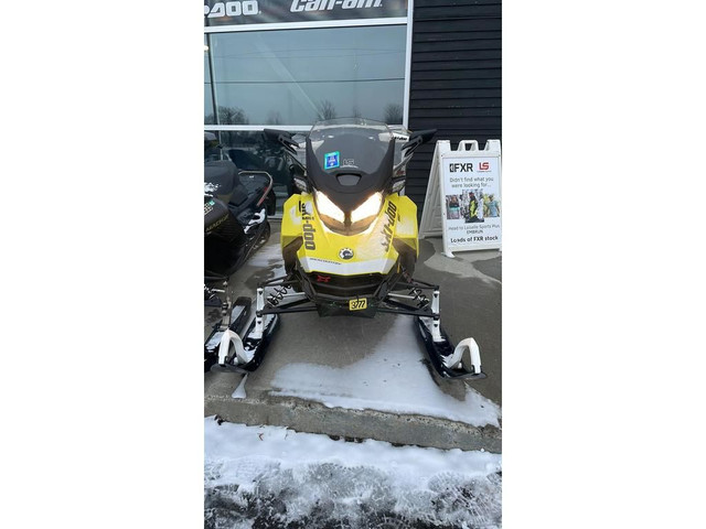 2020 Ski-Doo RENEGADE BACKCOUNTRY X 850 in Snowmobiles in Ottawa - Image 2