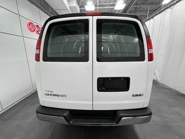 2023 GMC Savana Cargo Van 2500 BOITE COURTE - MAGS - CLIMATISATI in Cars & Trucks in Québec City - Image 7