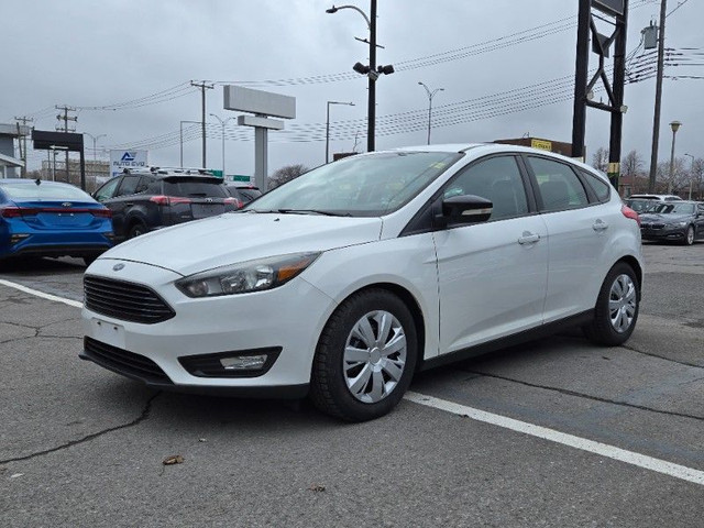 2016 Ford Focus SE HATCHBACK * A/C * CAMERA * CRUISE * CLEAN CAR in Cars & Trucks in City of Montréal - Image 3
