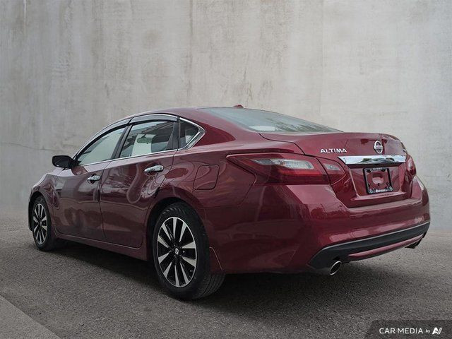 2018 Nissan Altima 2.5 SV in Cars & Trucks in Ottawa - Image 3