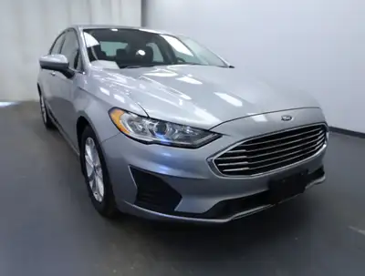 2020 Ford Fusion SE BRAND NEW TIRES | AUTOMATIC | WARRANTY