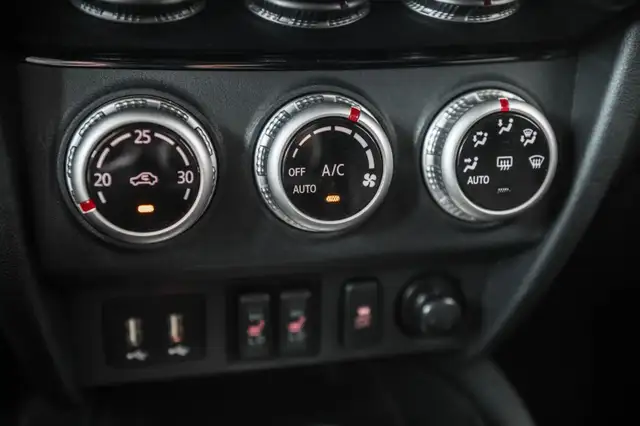 Mitsubishi RVR ES AWC+SIEGES.CHAUFF+CARPLAY+BLUETOOTH+CAM.RECUL  in Cars & Trucks in Laval / North Shore - Image 30