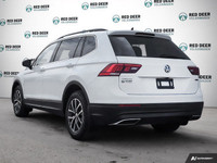 AWD, Android Auto / Apple CarPlay, Forward Collision Warning, Navigation System, Rain Sensing Wipers... (image 4)