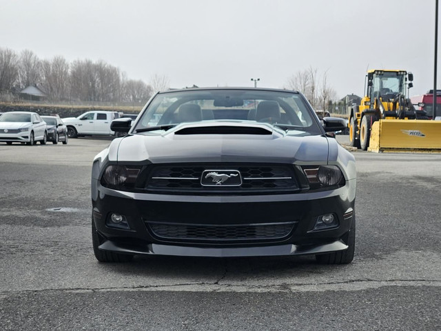 Ford Mustang Décapotable 2 portes V6 2011 à vendre in Cars & Trucks in Victoriaville - Image 2