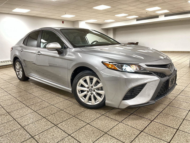 2020 Toyota Camry SE CAMRY SE - CLEAN CARFAX