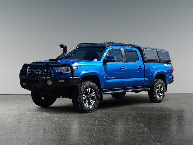 2016 Toyota Tacoma 4WD Double Cab V6 Auto SR5 in Cars & Trucks in Lethbridge