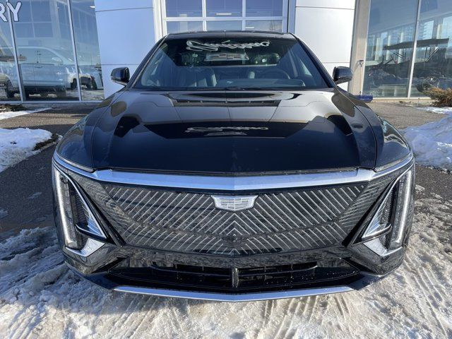 2024 Cadillac LYRIQ Luxury dans Autos et camions  à Calgary - Image 2