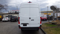 2024 Mercedes-Benz Sprinter 2500 High Roof 170-inch Wheelbase AWD All Wheel Drive 2.0L L4 DIESEL Dig... (image 8)