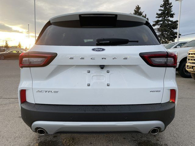 2025 Ford Escape Active AWD W/COLD WEATHER PKG, PWR LIFTGATE in Cars & Trucks in Calgary - Image 3