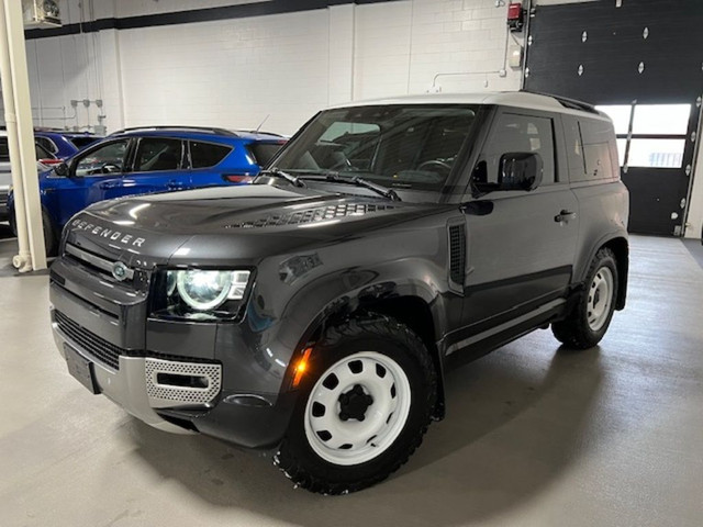  2022 Land Rover Defender 90 2 DOOR 2.0L PANORAMIC ROOF AMBIENT  in Cars & Trucks in Mississauga / Peel Region