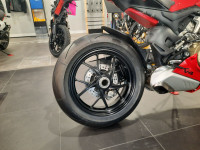 2024 Ducati PANIGALE V4 ULTIMATE STREET PERFORMANCE