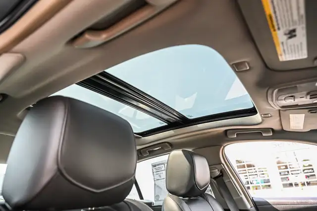 2018 Cadillac CTS Sedan Luxury AWD*Cuir*Bluetooth*Toit Ouvrant F in Cars & Trucks in City of Montréal - Image 28