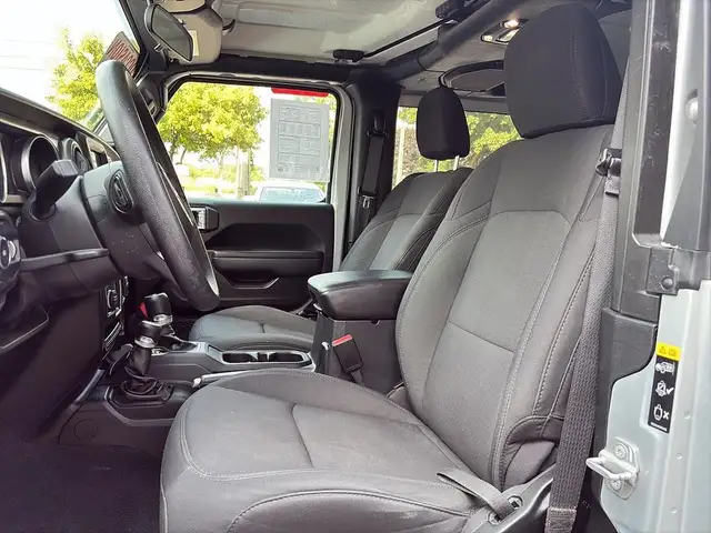 2022 Jeep Wrangler * WILLYS * 4X4 * 2 PORTES * V6 * TOIT RIGIDE  in Cars & Trucks in Longueuil / South Shore - Image 20