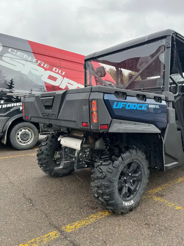 2023 CF Moto CF MOTO UFORCE 1000 EPS XL CREW 2023 UTILITAIRE ROB in ATVs in Lac-Saint-Jean - Image 12