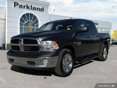 This Ram 1500 Classic delivers a Regular Unleaded V-8 5.7 L/345 engine powering this Automatic trans...