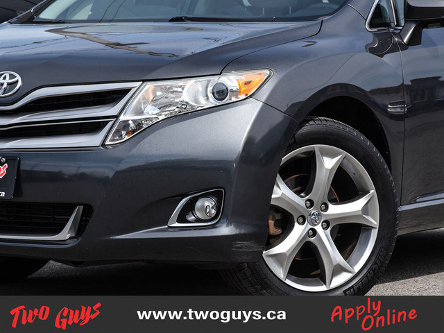 2013 Toyota Venza 4dr Wgn V6 AWD Low Kms! in Cars & Trucks in St. Catharines - Image 2