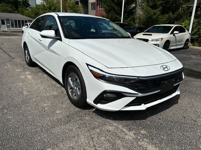 2024 Hyundai Elantra  BRAND NEW FACTORY WARRANTY ONLY  in Cars & Trucks in Cambridge