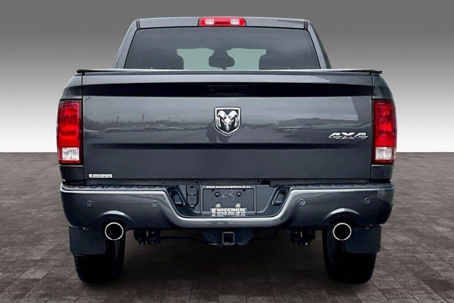 2023 Ram 1500 4wd Crewcab Express in Cars & Trucks in Edmonton - Image 4