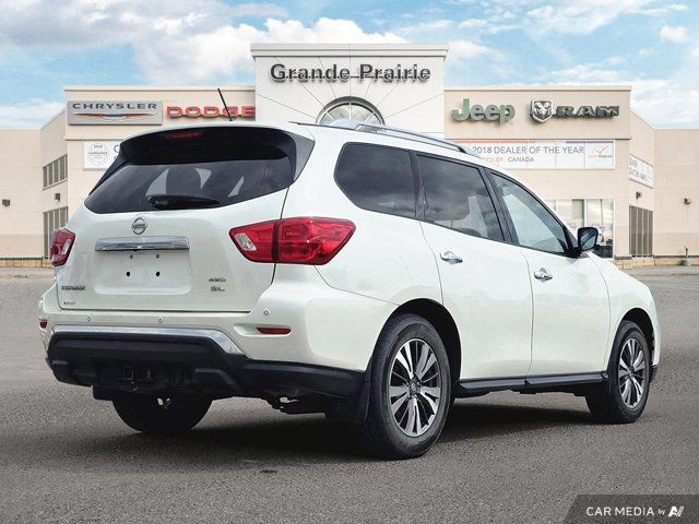 2017 Nissan Pathfinder SL in Cars & Trucks in Grande Prairie - Image 4