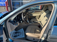 HERE IS A NICE CLEAN ACCIDENT FREE LUXURY SPORT RELIABLE CAR FOR YOU LOOKS AND DRIVES GREAT SOLD CER... (image 9)