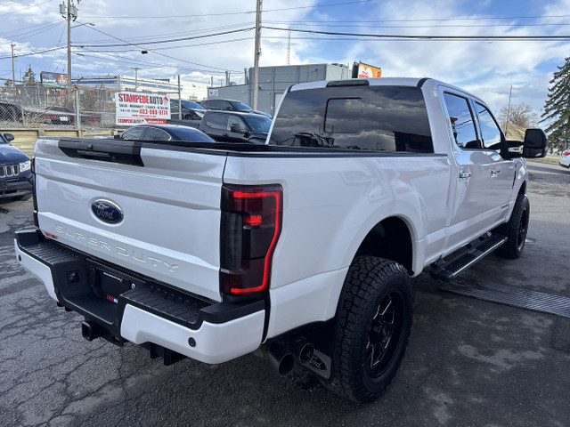 2019 Ford Super Duty F-350 SRW LARIAT | 6.7L DIESEL | CREW CAB | in Cars & Trucks in Calgary - Image 4