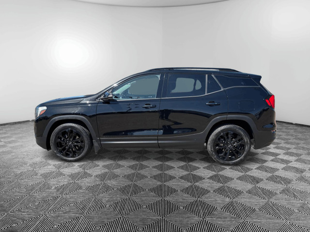 2019 GMC Terrain SLT AWD in Cars & Trucks in Medicine Hat - Image 2