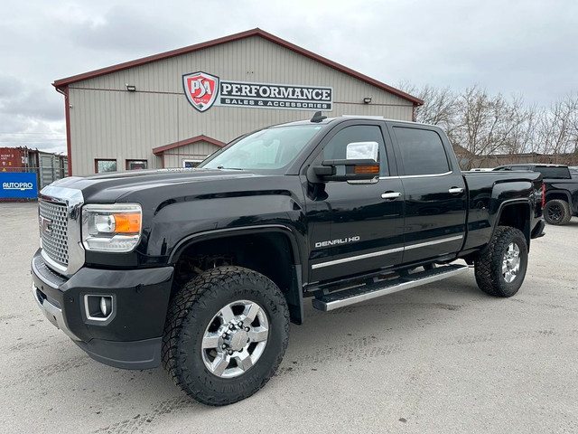  2015 GMC Sierra 3500HD DENALI DURAMAX in Cars & Trucks in Belleville - Image 3