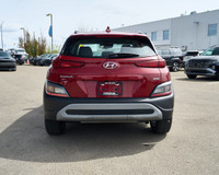 PULSE RED, BLACK, LEATHER SEAT TRIM, Wheels: 17 x 7.0J Aluminum, Wheels w/Silver Accents, Variable I... (image 3)