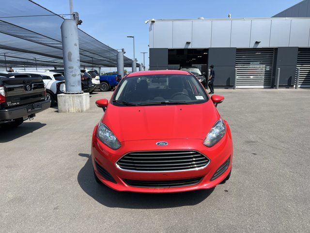 2015 Ford Fiesta SE | FWD | AUTO | CLOTH | in Cars & Trucks in Calgary - Image 2