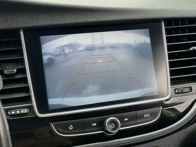 2018 Buick Encore Preferred Awd 4X4 / Carplay et Android / Camer in Cars & Trucks in City of Montréal - Image 26