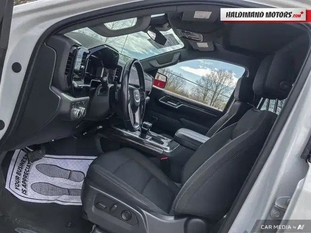 2023 GMC Sierra 1500 Elevation in Cars & Trucks in Hamilton - Image 17