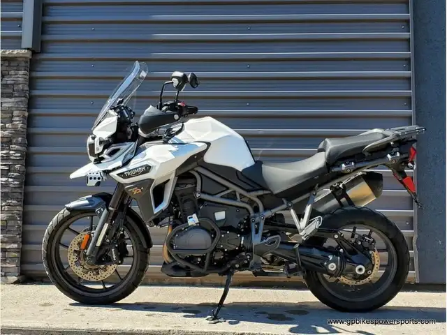 2017 Triumph Tiger Explorer XRX Crystal White in Street, Cruisers & Choppers in Oshawa / Durham Region - Image 6