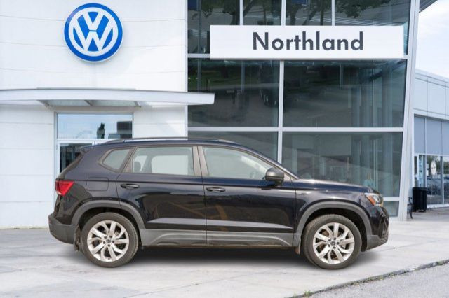 2023 Volkswagen Taos Trendline in Cars & Trucks in Calgary - Image 3