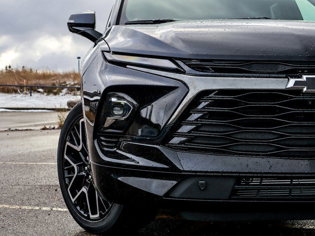 2025 Chevrolet Blazer RS in Cars & Trucks in Strathcona County - Image 4