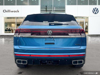 This Volkswagen Atlas Cross Sport boasts a Intercooled Turbo Premium Unleaded I-4 2.0 L/121 engine p... (image 3)
