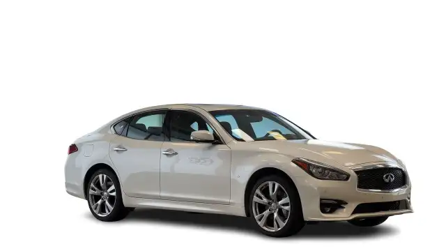 2019 Infiniti Q70 3.7 AWD Sport Fresh Trade! Local Unit! Rare Un in Cars & Trucks in Regina - Image 3