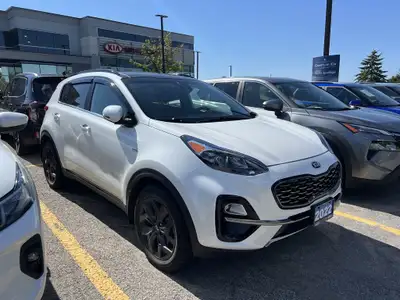 One Owner Trade In | Kia Sportage EX | AWD | 2.4L I-4 | Touchscreen | Panoramic Sunroof | Android Au...