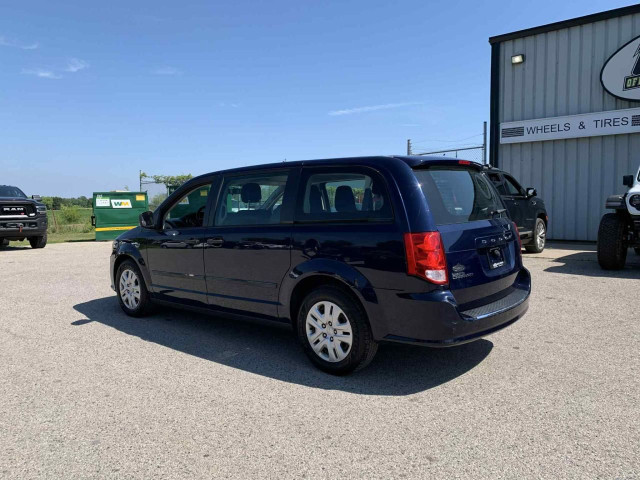 2015 Dodge Grand Caravan CANADA VALUE PACKAGE in Cars & Trucks in London - Image 3
