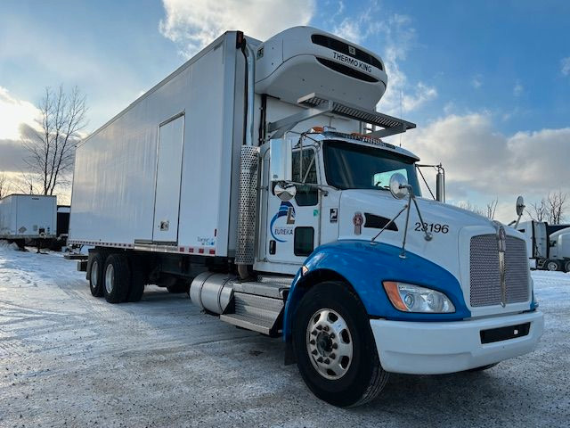 2019 Kenworth T370 30 pied - Thermo King T1080S – Automatique in Heavy Trucks in Longueuil / South Shore