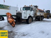 2009 Kenworth T800 T/A Sander / Plow Dump Truck