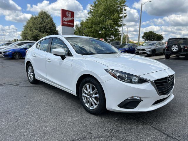 2016 Mazda Mazda3 GS in Cars & Trucks in Hamilton - Image 3