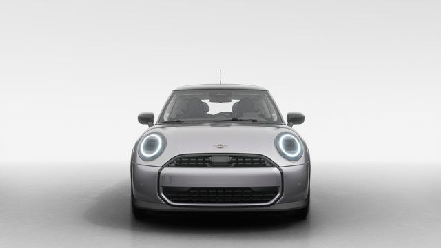 2025 MINI 3 Door Cooper C in Cars & Trucks in Laval / North Shore - Image 3