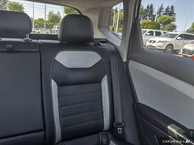 2022 Volkswagen Taos Highline dans Autos et camions dans Abbotsford - Image 15