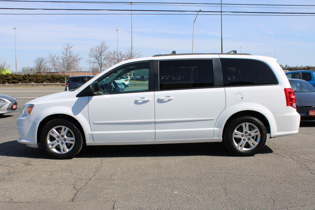2016 Dodge Grand Caravan in Cars & Trucks in Oakville / Halton Region - Image 4